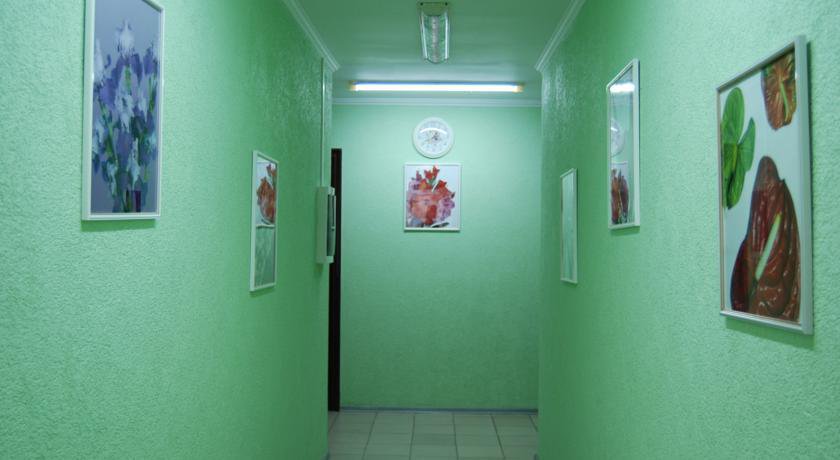 Гостевой дом Floral Courtyard Ялта-9