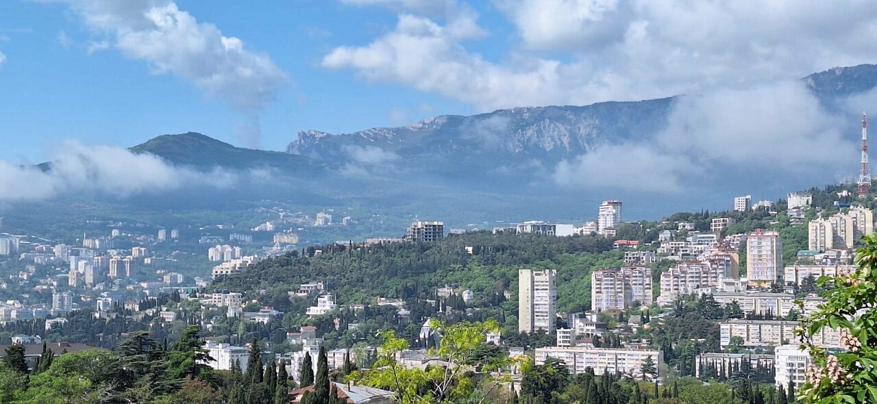 Гостевой дом Floral Courtyard Ялта