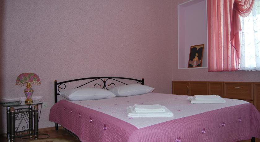Гостевой дом Floral Courtyard Ялта-5