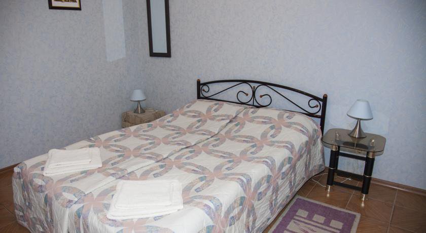 Гостевой дом Floral Courtyard Ялта-42