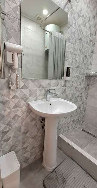 Гостевой дом Floral Courtyard Ялта Двухместный номер с 1 кроватью-12