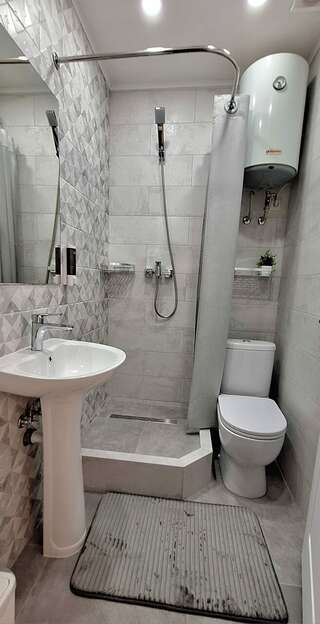 Гостевой дом Floral Courtyard Ялта Двухместный номер с 1 кроватью-13