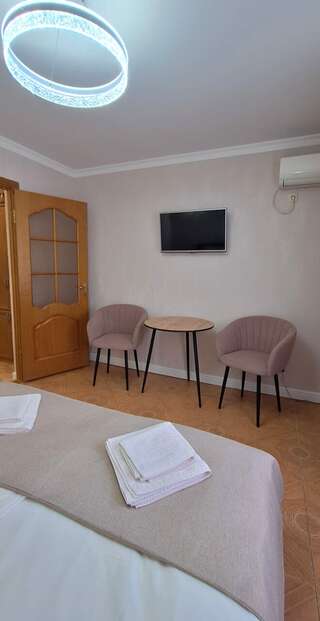 Гостевой дом Floral Courtyard Ялта Двухместный номер с 1 кроватью-3