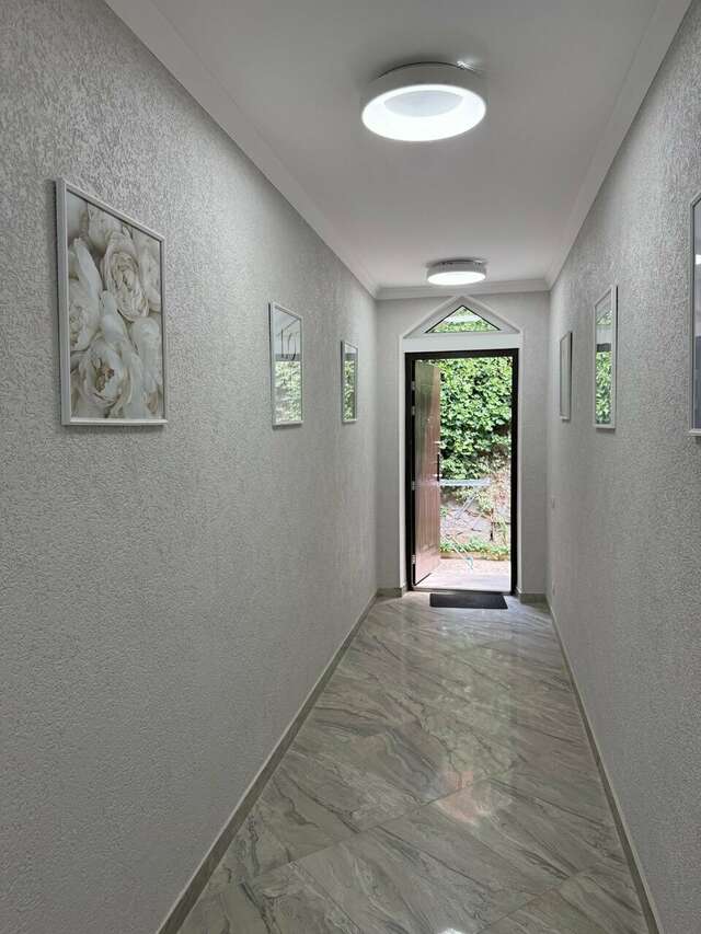 Гостевой дом Floral Courtyard Ялта-4