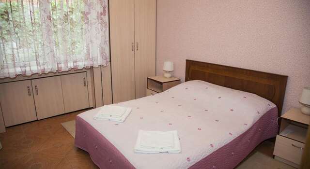 Гостевой дом Floral Courtyard Ялта-35
