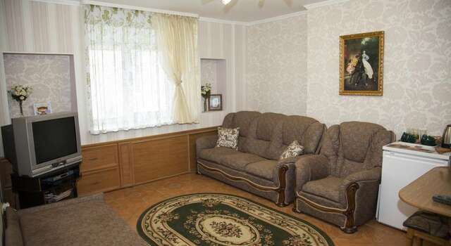 Гостевой дом Floral Courtyard Ялта-56