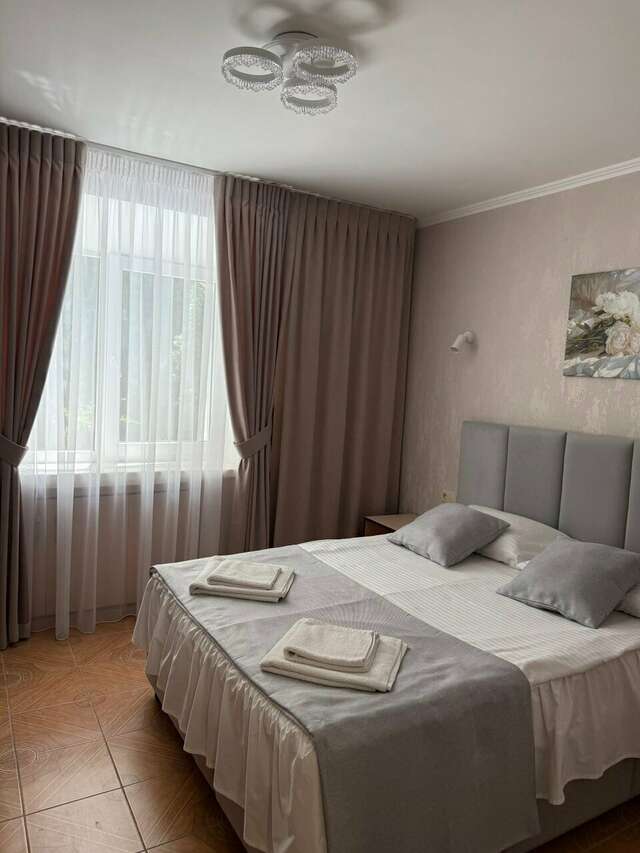 Гостевой дом Floral Courtyard Ялта-14