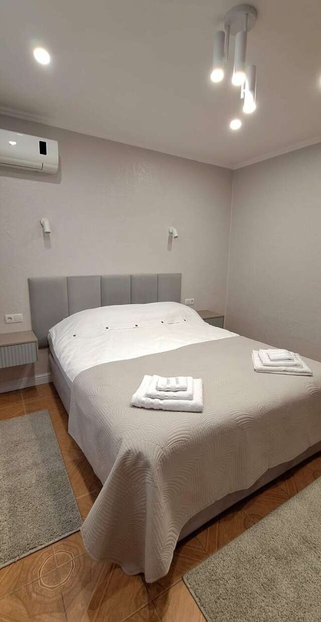 Гостевой дом Floral Courtyard Ялта-37